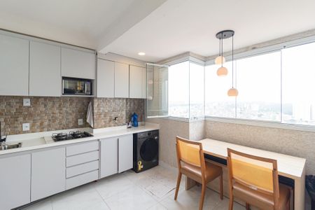 Sala de apartamento para alugar com 2 quartos, 40m² em Vila Sul Americana, Carapicuíba