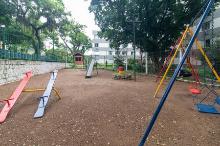 Apartamento à venda com 84m², 2 quartos e sem vaga Apartamento à venda com 84m², 2 quartos e sem vagaÁrea comum - Playground