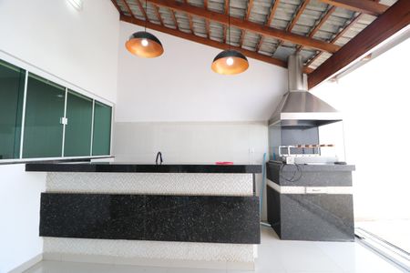 Casa para alugar com 200m², 3 quartos e 3 vagasVaranda gourmet