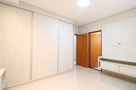 Casa para alugar com 200m², 3 quartos e 3 vagasQuarto 1 - Suíte