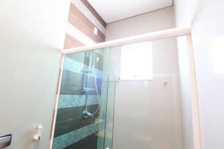 Casa para alugar com 200m², 3 quartos e 3 vagasBanheiro Social