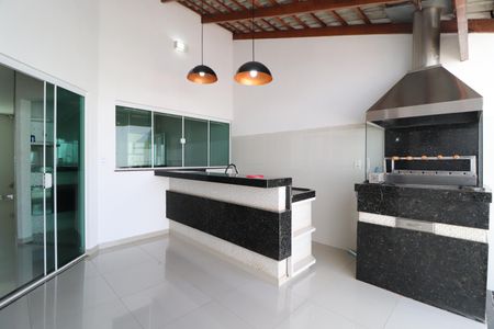 Casa para alugar com 200m², 3 quartos e 3 vagasVaranda gourmet