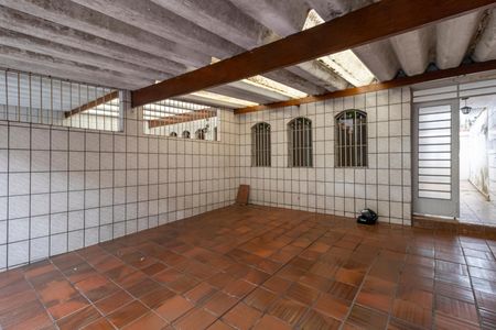 Casa à venda com 104m², 2 quartos e 2 vagas Casa à venda com 104m², 2 quartos e 2 vagasGaragem