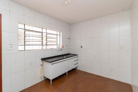 Casa à venda com 104m², 2 quartos e 2 vagas Casa à venda com 104m², 2 quartos e 2 vagasCozinha