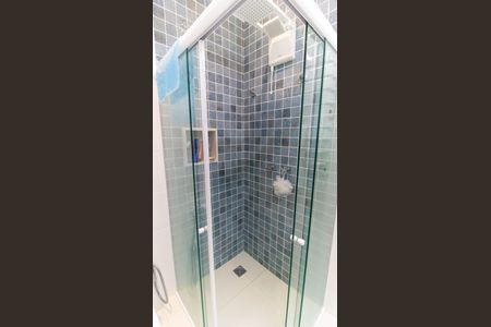 Casa de condomínio à venda com 777m², 5 quartos e 2 vagas