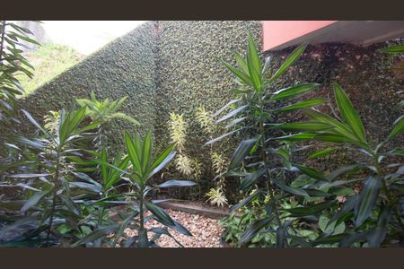 Casa de condomínio à venda com 777m², 5 quartos e 2 vagas