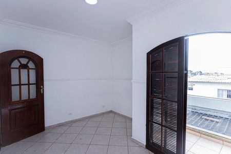 Quarto de casa para alugar com 1 quarto, 70m² em Vila Serralheiro, São Paulo