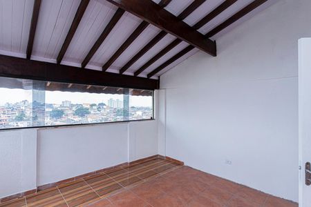 Quarto de casa para alugar com 1 quarto, 80m² em Vila Serralheiro, São Paulo