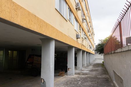 Apartamento para alugar com 52m², 2 quartos e 1 vaga Apartamento para alugar com 52m², 2 quartos e 1 vagaFachada