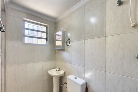 Casa para alugar com 250m², 3 quartos e 4 vagas Casa para alugar com 250m², 3 quartos e 4 vagasBanheiro 2