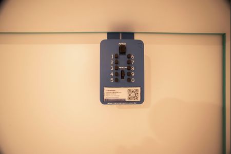 Studio à venda com 28m², 1 quarto e sem vagaLockbox