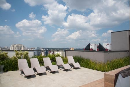 Studio à venda com 28m², 1 quarto e sem vagaÁrea comum - Hidromassagem