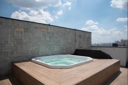 Studio à venda com 28m², 1 quarto e sem vagaÁrea comum - Hidromassagem