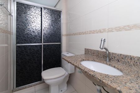Apartamento para alugar com 60m², 2 quartos e 2 vagasBanheiro do Quarto 2