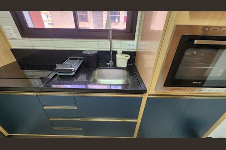 Studio para alugar com 21m², 1 quarto e 1 vaga Studio para alugar com 21m², 1 quarto e 1 vagaCozinha