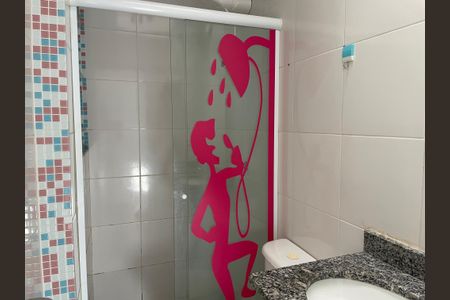 Casa de condomínio para alugar com 56m², 2 quartos e 2 vagasBanheiro