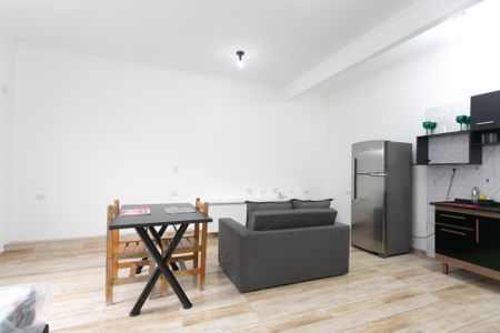 Kitnet de kitnet/studio para alugar com 1 quarto, 30m² em Vila Helena, São Paulo