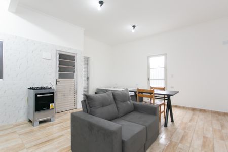 Studio para alugar com 30m², 1 quarto e sem vaga Studio para alugar com 30m², 1 quarto e sem vagaKitnet