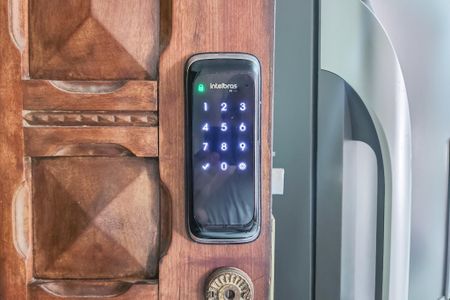 Porta de kitnet/studio para alugar com 1 quarto, 28m² em Santa Teresa, Rio de Janeiro