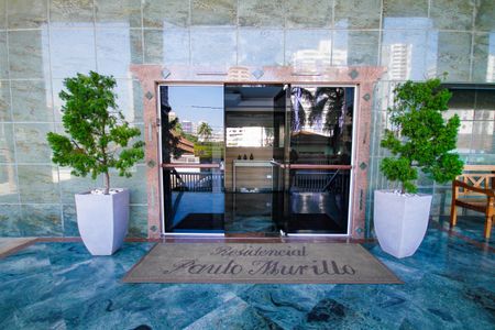 Apartamento para alugar com 70m², 2 quartos e 1 vaga Apartamento para alugar com 70m², 2 quartos e 1 vagaFachada