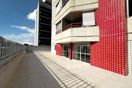 Apartamento à venda com 96m², 3 quartos e 2 vagas Apartamento à venda com 96m², 3 quartos e 2 vagasArea comum