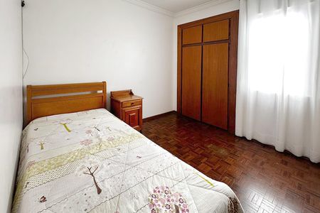 Apartamento à venda com 96m², 3 quartos e 2 vagas Apartamento à venda com 96m², 3 quartos e 2 vagasQuarto 3