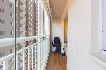 Apartamento à venda com 29m², 1 quarto e sem vaga Apartamento à venda com 29m², 1 quarto e sem vagaVaranda