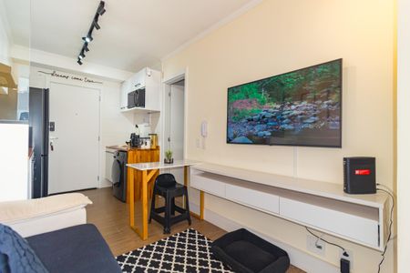 Apartamento à venda com 29m², 1 quarto e sem vaga Apartamento à venda com 29m², 1 quarto e sem vagaSala