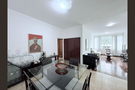Apartamento à venda com 3 quartos, 160m² em Santo Agostinho, Belo Horizonte