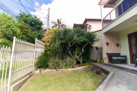Casa à venda com 296m², 5 quartos e 3 vagasÁrea externa