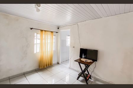 Sala de casa para alugar com 2 quartos, 65m² em Parque Cisper, São Paulo