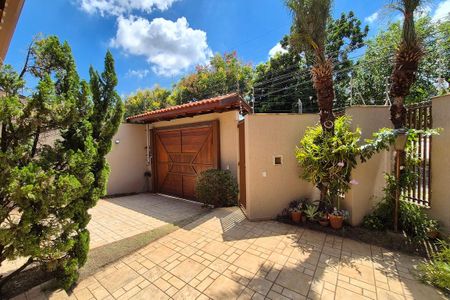 Casa à venda com 287m², 4 quartos e 4 vagas Casa à venda com 287m², 4 quartos e 4 vagasVista da Sala