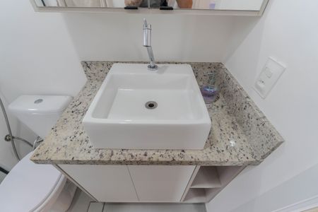 Apartamento à venda com 42m², 2 quartos e sem vaga Apartamento à venda com 42m², 2 quartos e sem vagaBanheiro