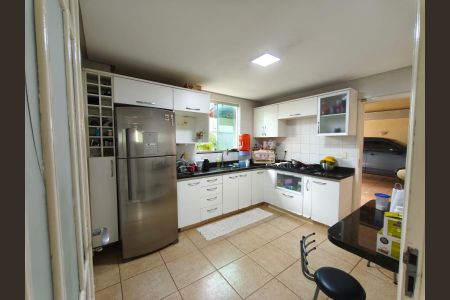 Casa para alugar com 482m², 3 quartos e 4 vagas Casa para alugar com 482m², 3 quartos e 4 vagasCozinha