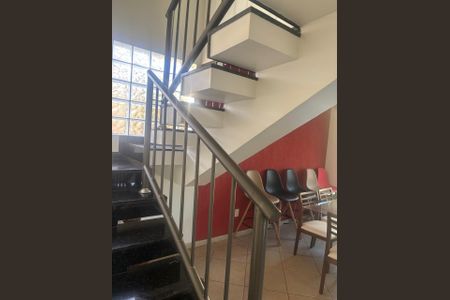 Casa para alugar com 482m², 3 quartos e 4 vagas Casa para alugar com 482m², 3 quartos e 4 vagasSala de jantar