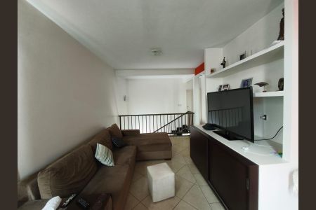 Casa para alugar com 482m², 3 quartos e 4 vagas Casa para alugar com 482m², 3 quartos e 4 vagasSala