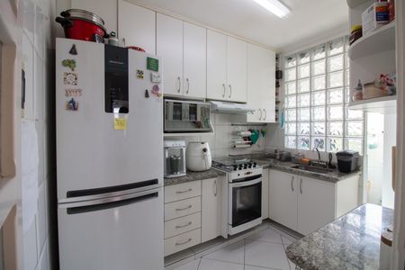 Apartamento à venda com 57m², 2 quartos e 1 vaga Apartamento à venda com 57m², 2 quartos e 1 vagaCozinha