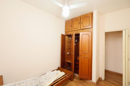 Casa à venda com 70m², 3 quartos e 2 vagasQuarto 1