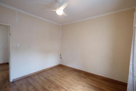 Casa à venda com 70m², 3 quartos e 2 vagasQuarto 2