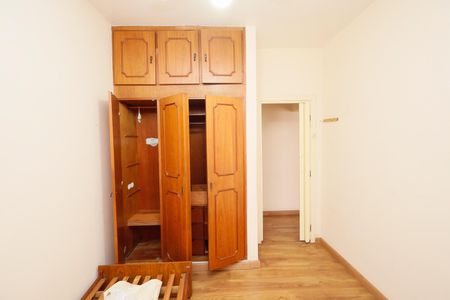 Casa à venda com 70m², 3 quartos e 2 vagasQuarto 1