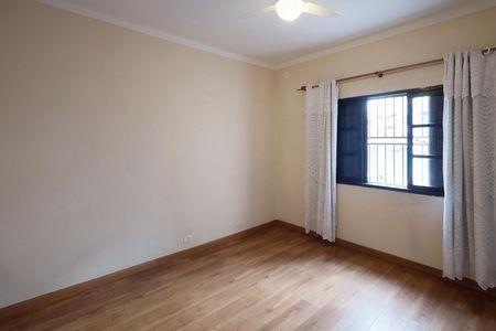 Casa à venda com 70m², 3 quartos e 2 vagasQuarto 2