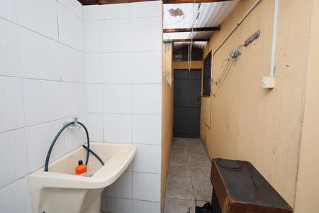 Casa à venda com 70m², 3 quartos e 2 vagasÁrea de Serviço