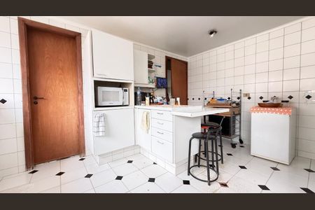 Apartamento à venda com 235m², 3 quartos e 3 vagas Apartamento à venda com 235m², 3 quartos e 3 vagasFoto 25