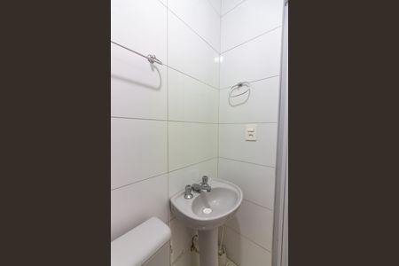 Casa para alugar com 30m², 1 quarto e sem vagaBanheiro