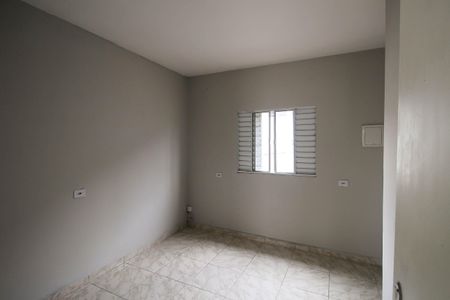 Quarto de apartamento para alugar com 1 quarto, 30m² em Vila Margarida, São Paulo