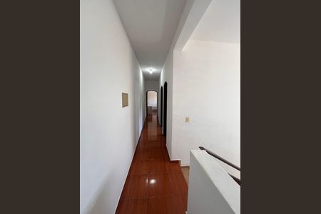 Casa à venda com 4 quartos, 221m² em Jardim Bertioga, Várzea Paulista