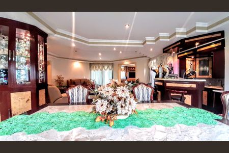 Apartamento à venda com 3 quartos, 204m² em Tatuapé, São Paulo