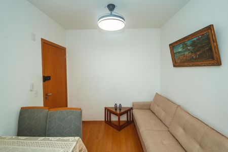 Apartamento para alugar com 2 quartos, 45m² em Urca (justinópolis), Ribeirão das Neves
