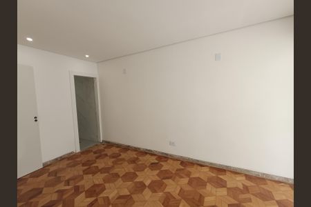 Casa para alugar com 210m², 3 quartos e 3 vagas