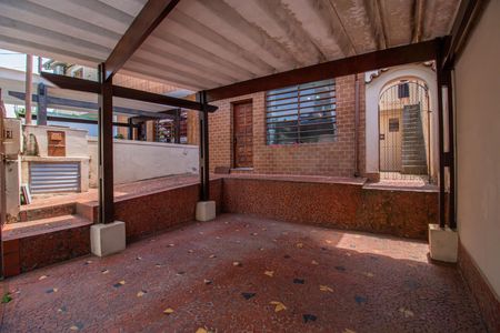 Casa à venda com 126m², 2 quartos e 2 vagas07garagem005.jpg